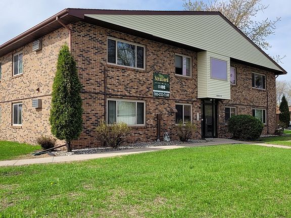 2nd image of 1408 Oak Manor Ave S Unit 123