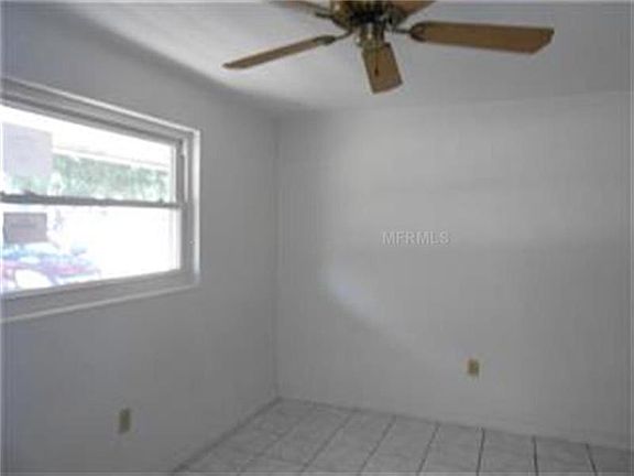 5th image of 5409 Knollwood Pl