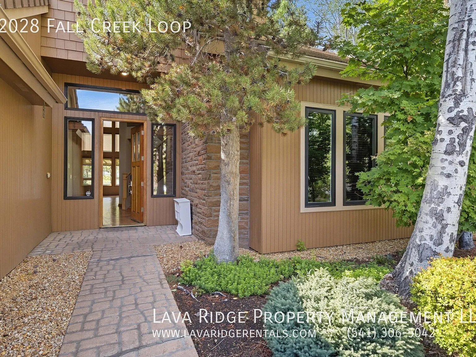 3 bed, 3.5 bath, 2625 sqft, $4,500 — Photo 2