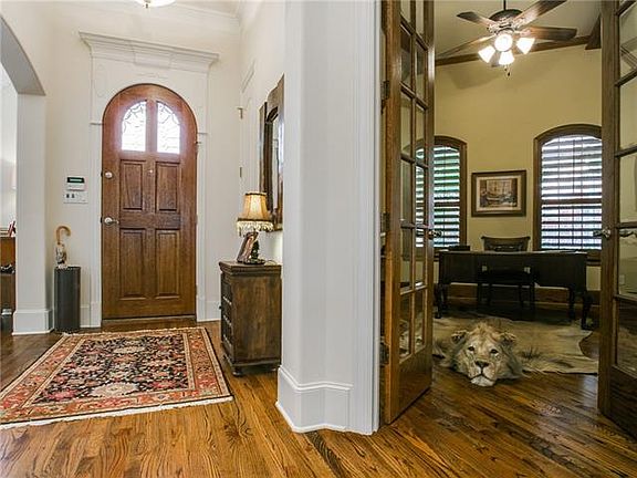 5th image of 417 Waterford Ln