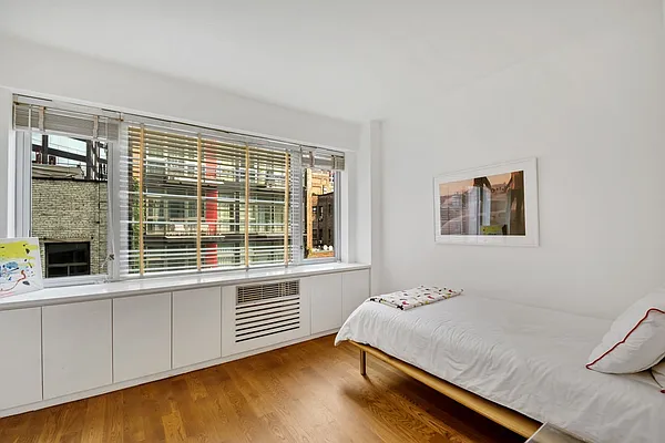 Rented by Bold New York | media 34