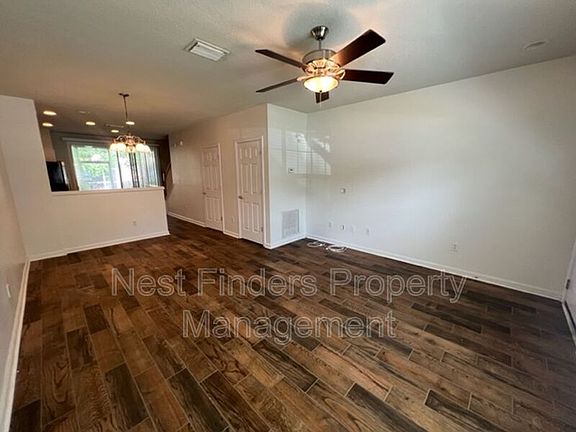 4th image of 8153 Summerside Cir