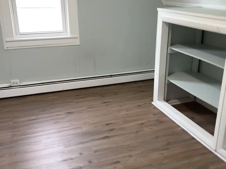 244-246 Vine St #2 — Photo 12