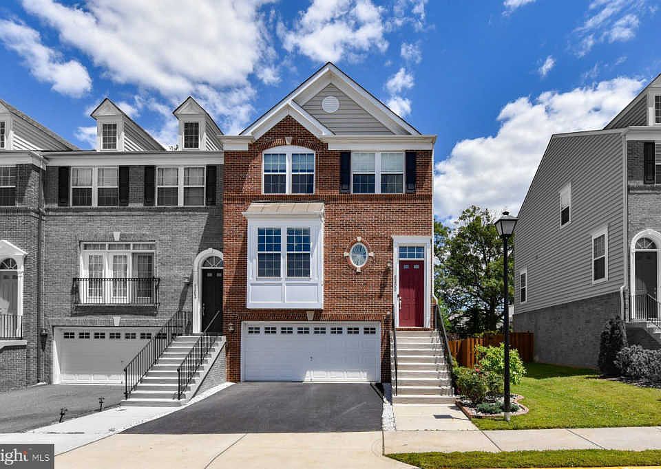 1st image of 6200 Royal Crest Ln