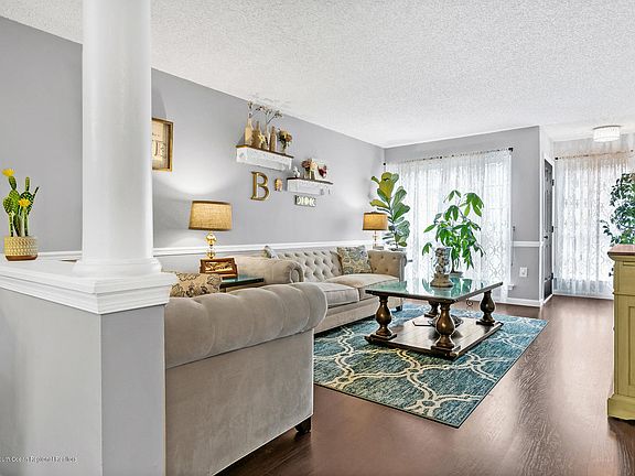 4th image of 103 Tarpon Dr #1030