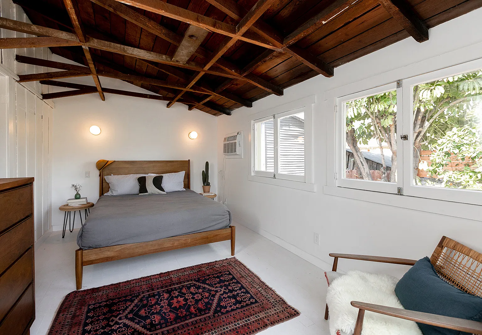 1 bed, 400 sqft, $3,400 — Photo 2