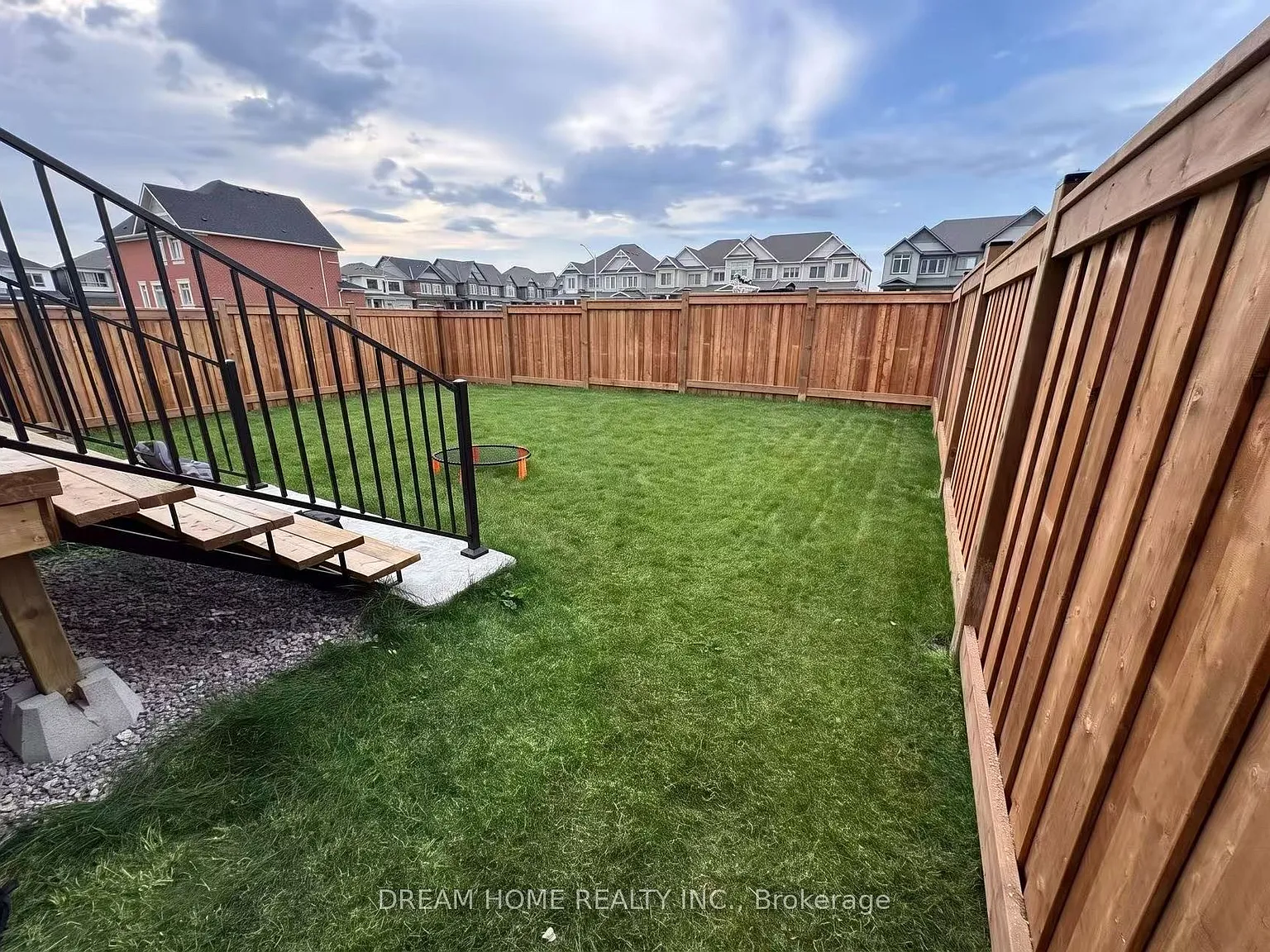 4 bed, $3,500 — Photo 2