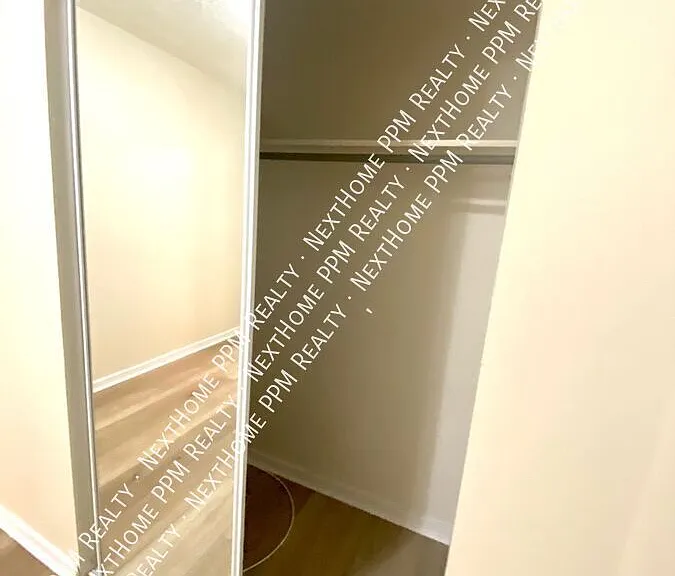 1241 Illinois Ave #8 — Photo 11