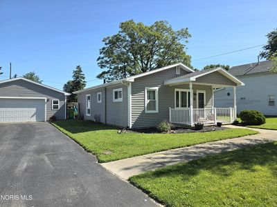 130 W North St, Wayne, OH, 43466