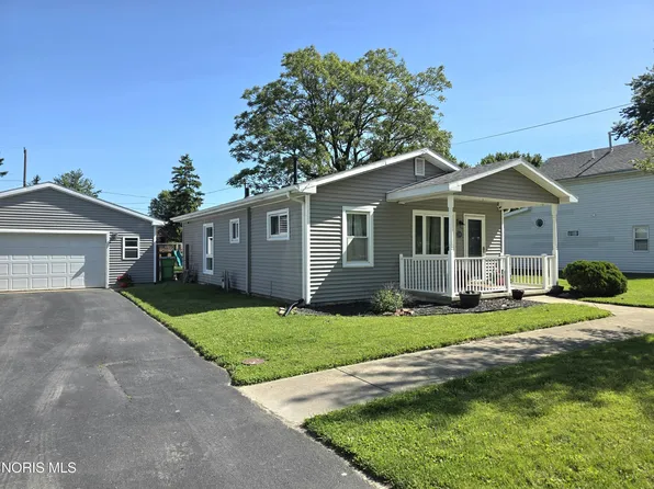 130 W North St, Wayne, OH 43466