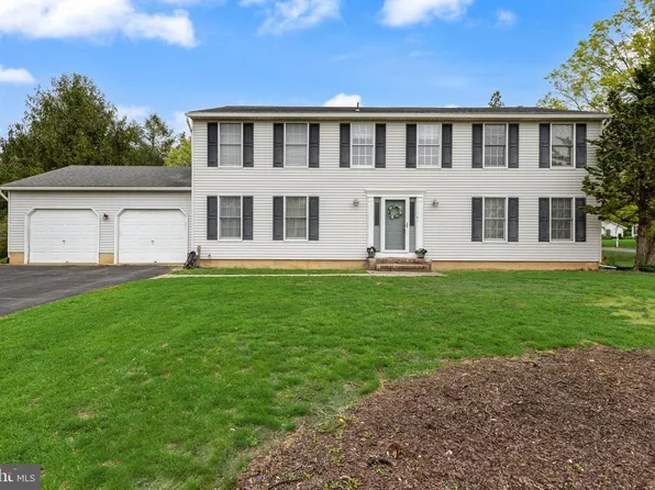 3 Quail Ridge Dr, Bridgeton, NJ 08302