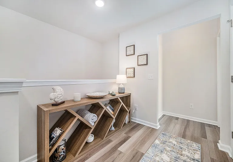 318 Lanyard St — Photo 27