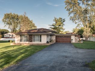 14245 S Parker Rd, Homer Glen, IL 60491