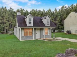 3865 Cypress Pointe Dr, Union City, GA 30291