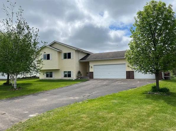 821 Nelson Ave, Mora, MN 55051