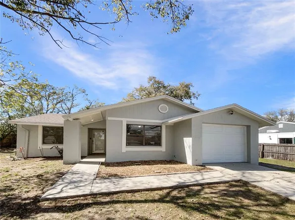 3409 King Richard Ct, Seffner, FL 33584