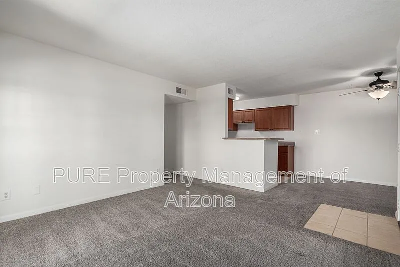 2 bed, 2.0 bath, 919 sqft, $1,550 — Photo 4