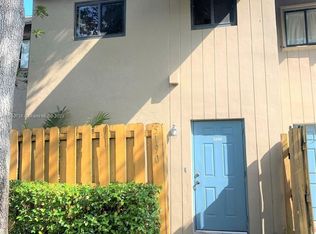5190 S University Dr, Fort Lauderdale, FL 33328