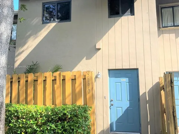 5190 S University Dr, Fort Lauderdale, FL 33328