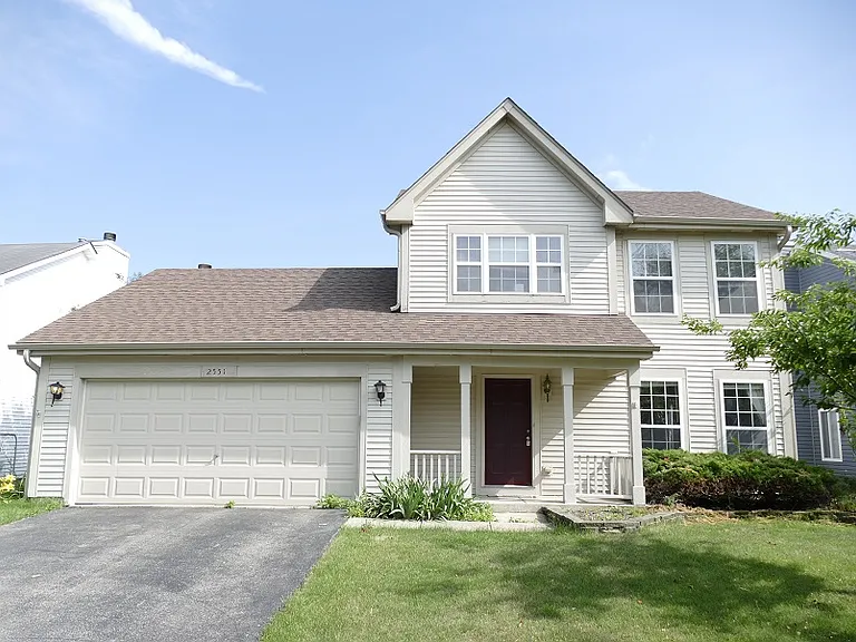 2551 Smithfield Ln — Photo 1