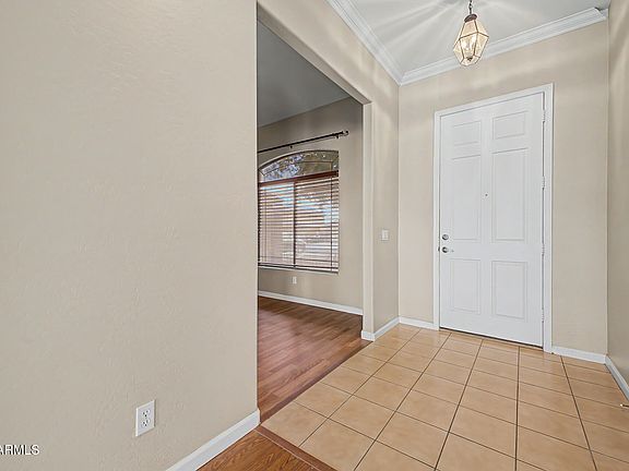 5th image of 11006 E DECATUR Street