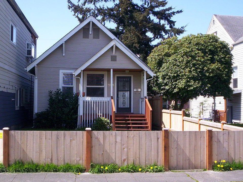 2030 Lombard Ave