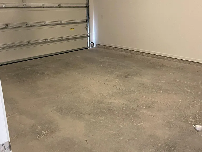 711 Cherry Elm Dr — Photo 33