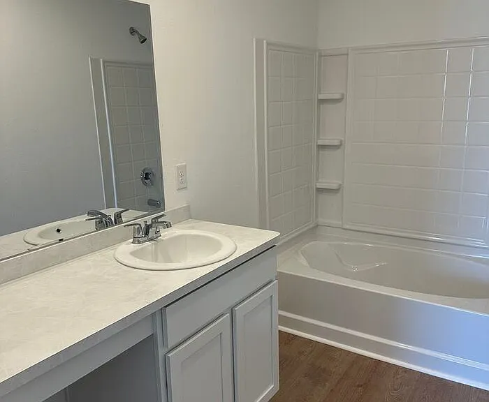 1076 Westbrook Blvd — Photo 13