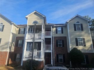 390 Bubble Creek Ct UNIT 12, Fayetteville, NC 28311