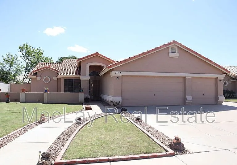 2193 E Brooks St — Photo 1