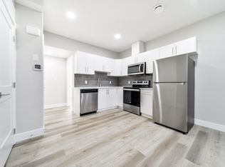 595 Black Stone Blvd #B, Leduc, AB T9E1M3