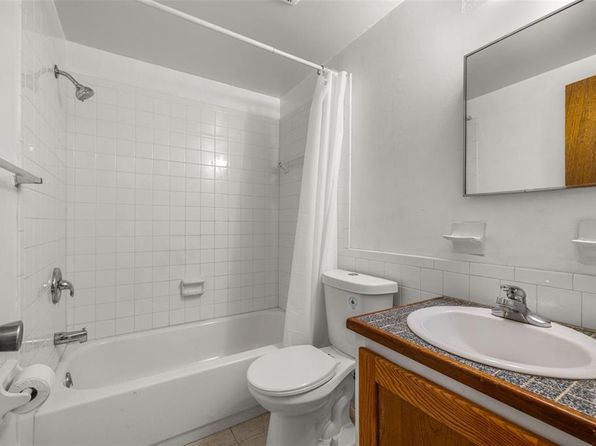 tampa-florida-82040831 picture