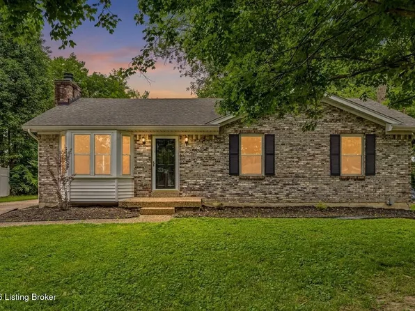107 Buttercup Rd, Louisville, KY 40218