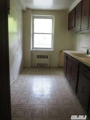 2nd image of 440 Warburton Ave APT 4B