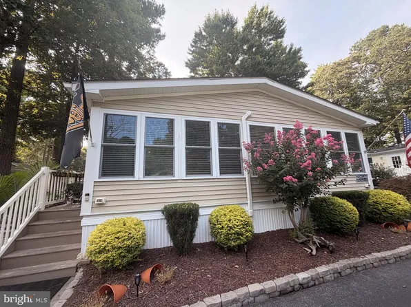 33518 Lakeshore Cir, Millsboro, DE 19966