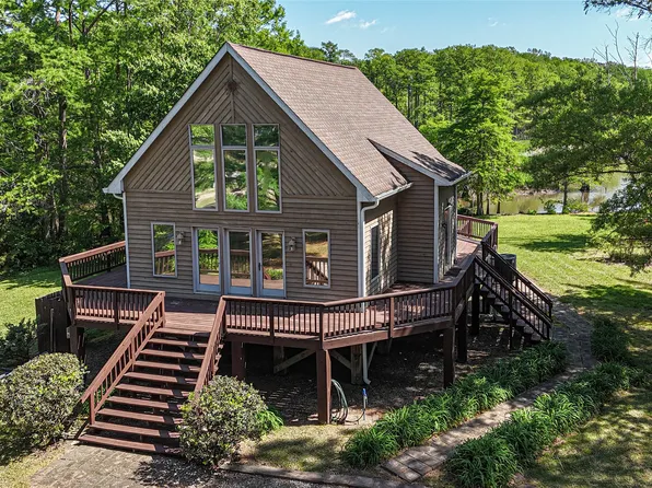 7264 Osprey Dr, Lanexa, VA 23089
