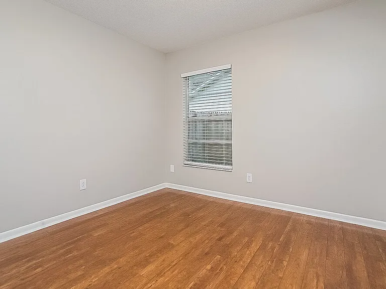 24734 Silversmith Dr — Photo 12