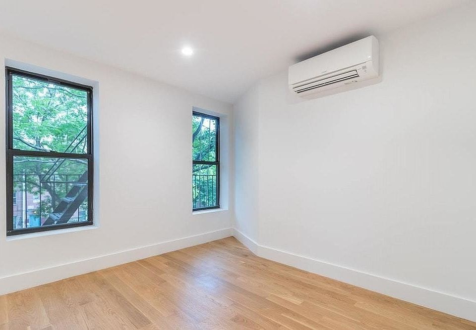 1st image of 738 E 6th St #3F