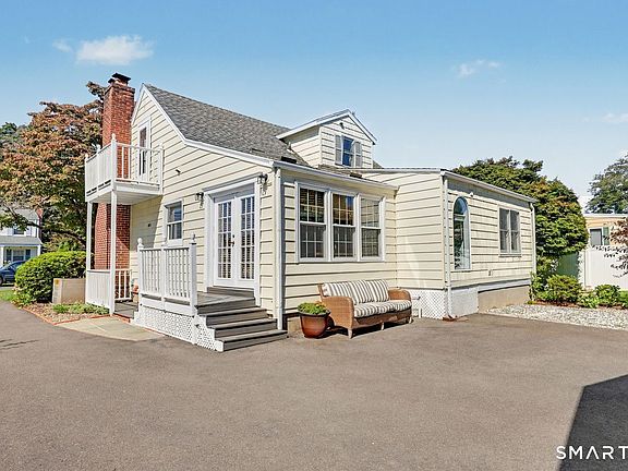 4th image of 185 Summer Street