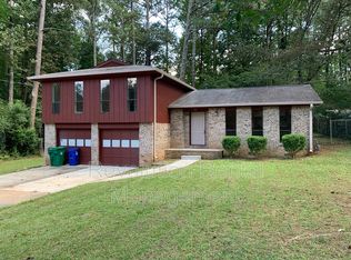 436 Burgundy Ct, Stone Mountain, GA 30087