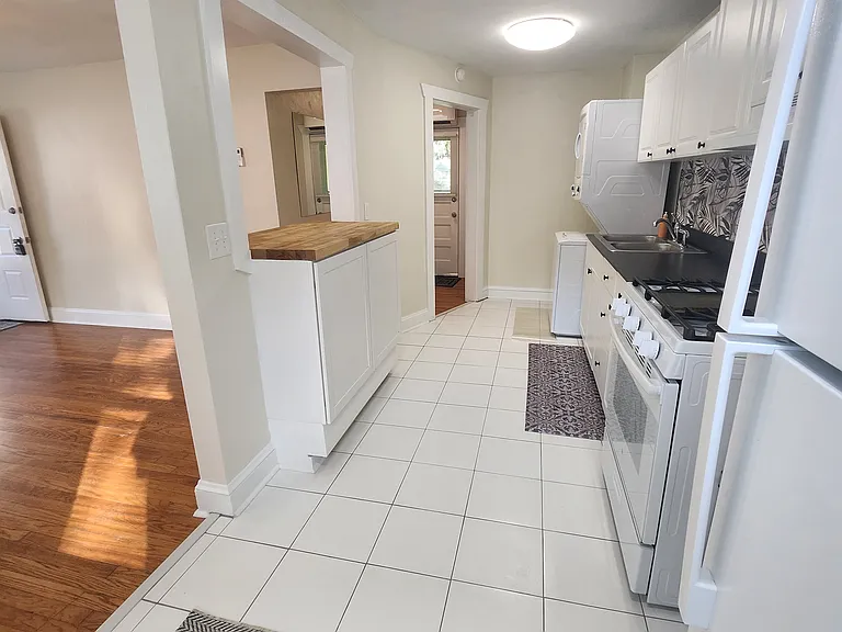 9458 Hickory St #B — Photo 6