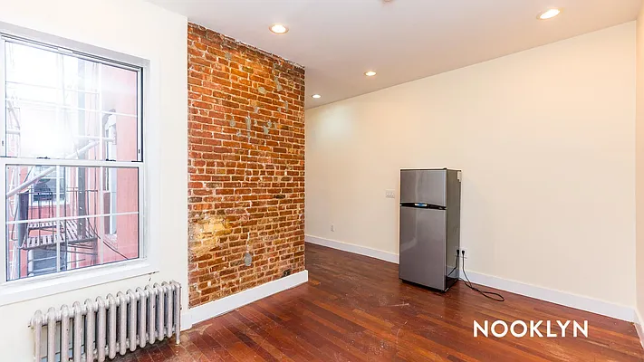 Rented by Nooklyn NYC LLC | media 8