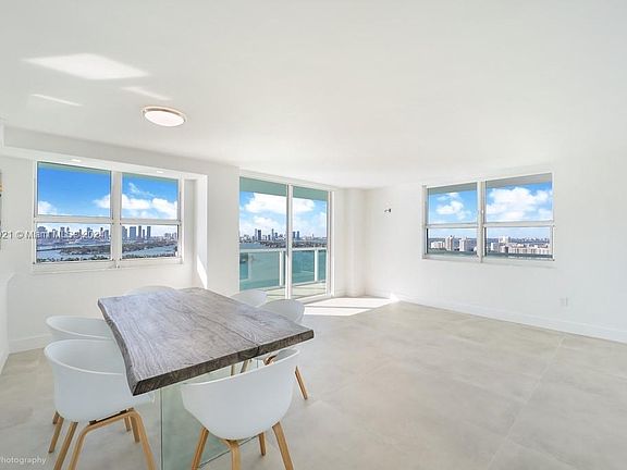 5th image of 650 West Ave APT 2811
