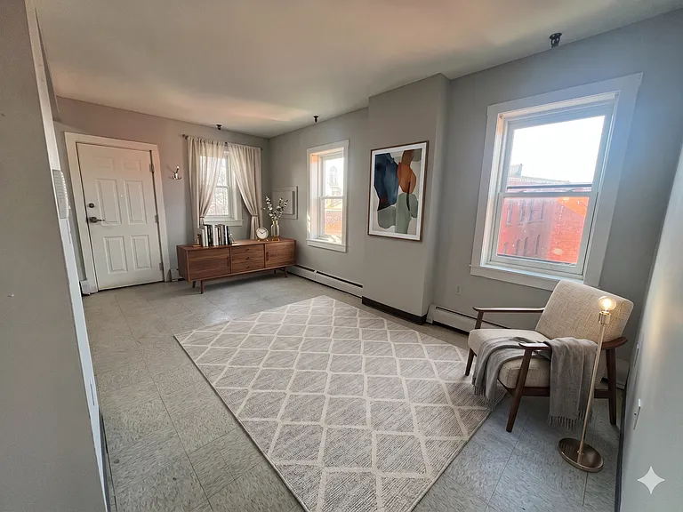 195 Affleck St — Photo 5