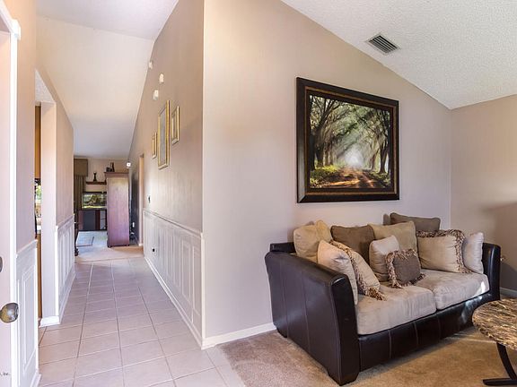 4th image of 3737 Maddie Ln
