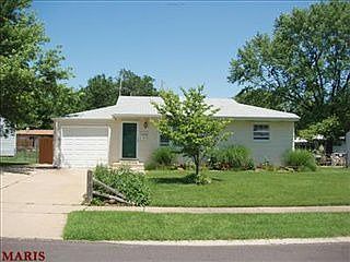 3rd image of 885 Florland Dr