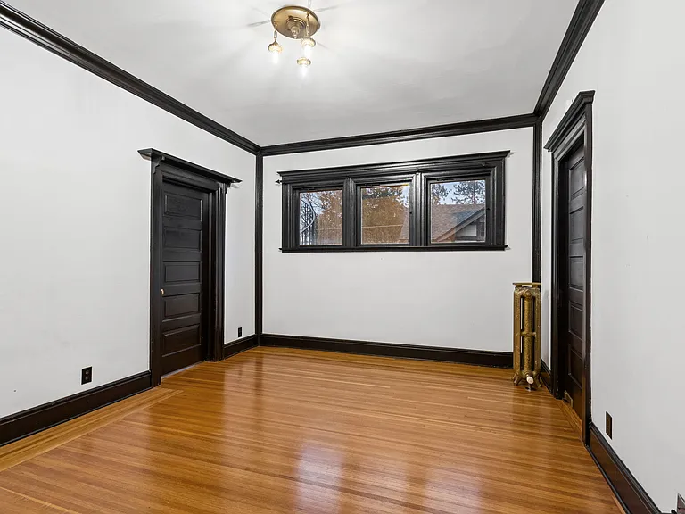 1128 W 9th Ave — Photo 15