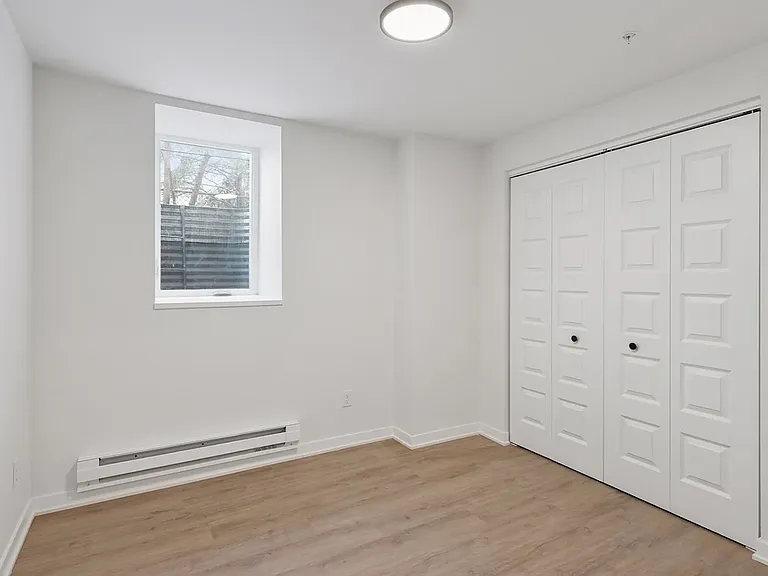 601 Main St NE #3 — Photo 9