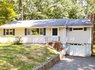 14 Sleepy Hollow Rd, Denville, NJ 07834