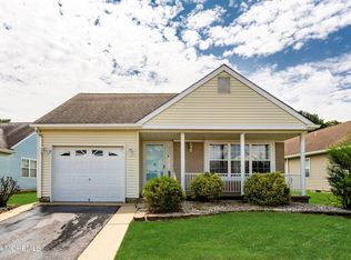 322 Jamaica Blvd, Toms River, NJ 08757